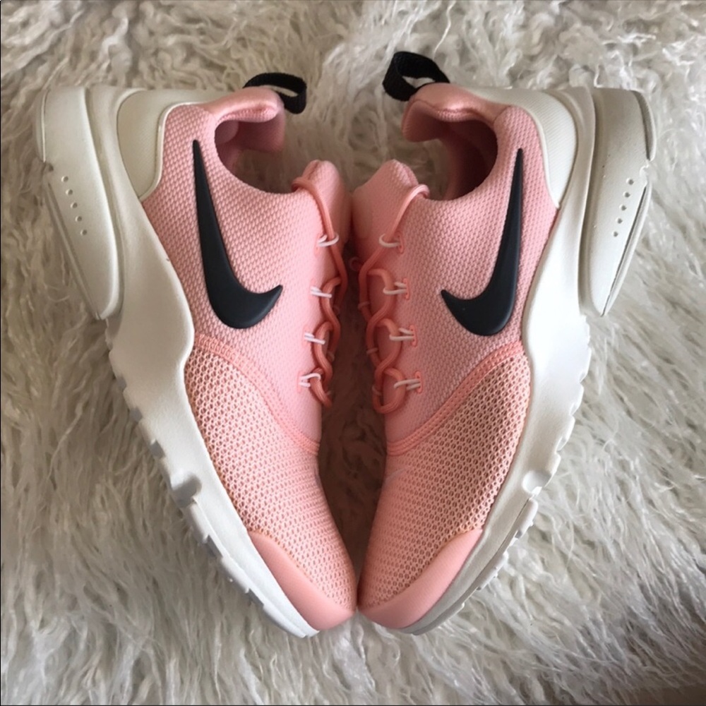 NWT Nike Air Presto Pink - Picture 4 of 7